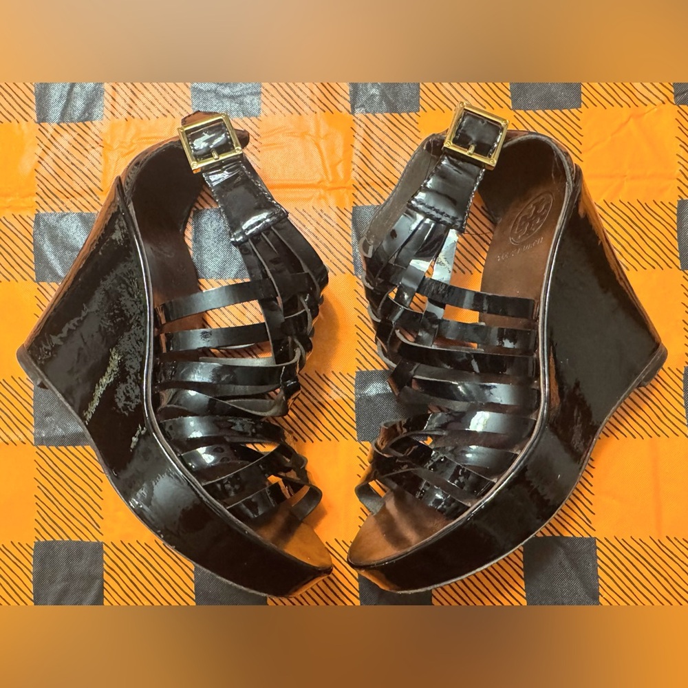 Tory Burch Open Toe Wedges Patent Leather, Size 6.5, No Box